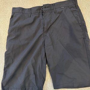 Hurley - Golf Shorts Size 31